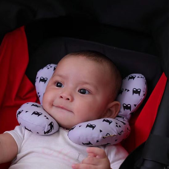  Cale tête bébé ergonomique vue profil — Forme anatomique sécurisée pour nourrisson | Univers Bébé One